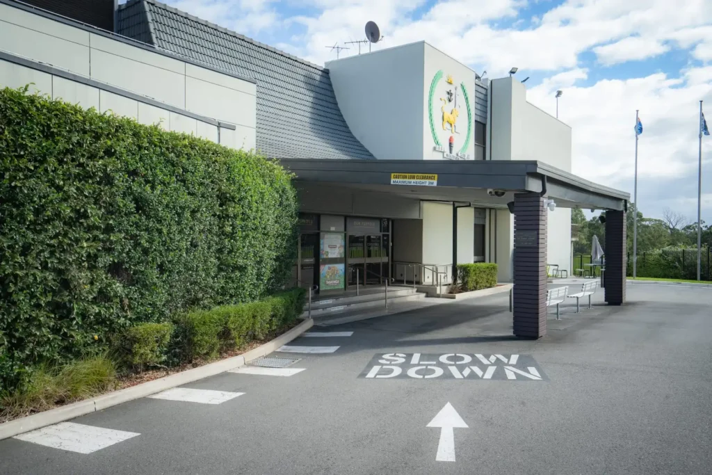 Ingleburn RSL entrance